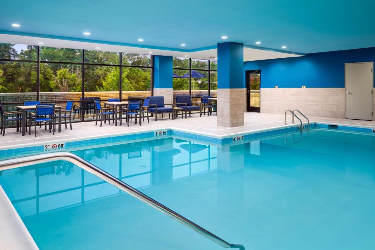 Hampton Inn Towson Downtown المظهر الخارجي الصورة